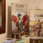 13.09.2016. Otwarcie wystawy plakatów ze zbiorów Muzeum Wsi Kieleckiej w Dworku Lasszczyków / Wojciech Habdas / Radio Kielce