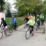 24.9.2016 Kielce. Rowerzyści wyruszyli na szlak pielgrzymki na Św. Krzyż. / Wojciech Habdas / Radio Kielce