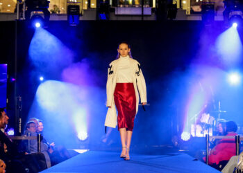 28.9.2016 Kielce. Finałowy pokaz mody Workshop Fashion Design w Galerii Korona. / Wojciech Habdas / Radio Kielce