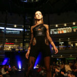 28.9.2016 Kielce. Finałowy pokaz mody Workshop Fashion Design w Galerii Korona. / Wojciech Habdas / Radio Kielce