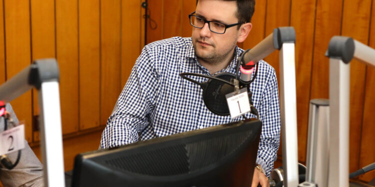 29.5.2016 Kielce. Studio Polityczne Radia Kielce. Mateusz Żukowski - Nowoczesna Ryszarda Petru / Wojciech Habdas / Radio Kielce