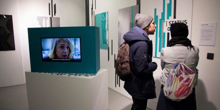 Wystawa kieleckich projektantek na festiwalu w Łodzi - Radio Kielce 19.10.2016. Wystawa prac Judyty Marczewskiej i Elizy Kozielewskiej z Instytutu Designu w Kielcach na Łódź Design Festiwal / fot. Łódź Design Festival 2016