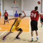 AZS Politechnika Świętokrzyska kontra Żubry Leo  (8 października 2016 r.) / Maciej Makuła / Radio Kielce