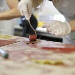 Drukowany obrus w Instytucie Designu (1 października 2016). / Jarosław Kubalski / Radio Kielce