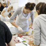 Drukowany obrus w Instytucie Designu (1 października 2016). / Jarosław Kubalski / Radio Kielce