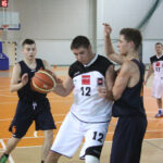 Kielce. Inauguracja sportowego roku akademickiego na Politechnice Świętokrzyskiej (25 października 2016 r.) / Maciej Makuła / Radio Kielce