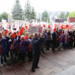 Nauczycielski protest przed Urzędem Wojewódzkim (10 października 2016 r.) / Wojciech Habdas / Radio Kielce