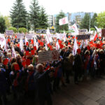 Nauczycielski protest przed Urzędem Wojewódzkim (10 października 2016 r.) / Wojciech Habdas / Radio Kielce