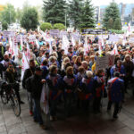 Nauczycielski protest przed Urzędem Wojewódzkim (10 października 2016 r.) / Wojciech Habdas / Radio Kielce
