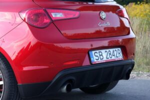 28.10.2016 Auto-Formuła. Alfa Romeo Giulietta w wersji Quadrifoglio Verde / Robert Felczak / Radio Kielce