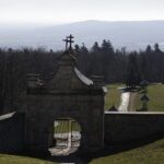 Święty Krzyż. Brama. Droga Królewska. / Jarosław Kubalski / Radio Kielce