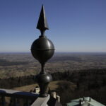 Święty Krzyż. Klasztor. Widok z wieży. / Jarosław Kubalski / Radio Kielce