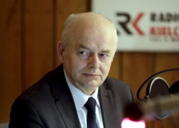 14.03.2016 Kielce. Punkty Widzenia. Wójt gminy Morawica Marian Buras. / Jarosław Kubalski / Radio Kielce
