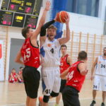 26.10.2016. II-ligowe koszykarskie derby Kielc: AZS UJK - Politechnika / Maciej Makuła / Radio Kielce