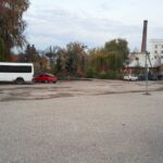 26.10.2016. Teren wokół byłego dworca autobusowego w Kazimierzy Wielkiej / Kamil Włosowicz / Radio Kielce