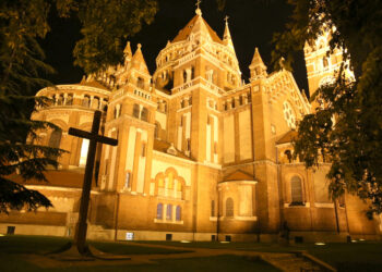 09.10.2016. Nocny spacer po Szeged / Kamil Król / Radio Kielce