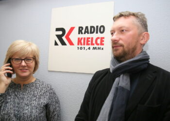 24.10.2016. Barbara Milik i Zbigniew Brzeziński z Miejskiego Urzędu Pracy / Kamil Król / Radio Kielce