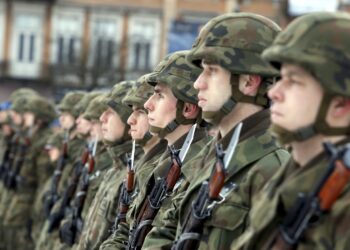 05.02.2016 Kielce. Przysięga elewów z Centrum Przygotowań do Misji Zagranicznych. / Jarosław Kubalski / Radio Kielce