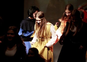 16.04.2016 Kielce. Spektakl teatralny 966 - Chrzest Polski w kościele Świętej Jadwigi Królowej. / Jarosław Kubalski / Radio Kielce