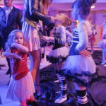 01.10.2016 Kielce. Wystawa kostiumów scenicznych autorstwa Augustyny Nowackiej. / Jarosław Kubalski / Radio Kielce