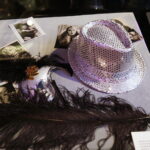 01.10.2016 Kielce. Wystawa kostiumów scenicznych autorstwa Augustyny Nowackiej. / Jarosław Kubalski / Radio Kielce