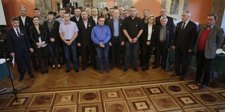 07.10.2016 Kielce. Odznaczenia dla Honorowych Dawców Krwi. / Jarosław Kubalski / Radio Kielce