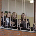 08.10.2016 Daleszyce. Mecz siatkówki Świętokrzyskie VIP-y vs. Rodzice Zastępczy w ramach akcji wojewody „Potrzebuję rodziców od zaraz”. / Jarosław Kubalski / Radio Kielce