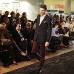 08.10.2016 Kielce. Wieczór Modnych Filantropów. Pokaz mody i licytacje w Galerii Korona. / Jarosław Kubalski / Radio Kielce