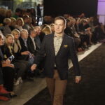 08.10.2016 Kielce. Wieczór Modnych Filantropów. Pokaz mody i licytacje w Galerii Korona. / Jarosław Kubalski / Radio Kielce