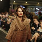 08.10.2016 Kielce. Wieczór Modnych Filantropów. Pokaz mody i licytacje w Galerii Korona. / Jarosław Kubalski / Radio Kielce