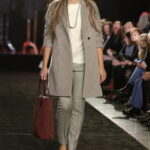 08.10.2016 Kielce. Wieczór Modnych Filantropów. Pokaz mody i licytacje w Galerii Korona. / Jarosław Kubalski / Radio Kielce