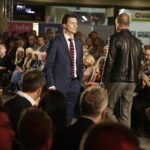 08.10.2016 Kielce. Wieczór Modnych Filantropów. Pokaz mody i licytacje w Galerii Korona. / Jarosław Kubalski / Radio Kielce