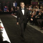 08.10.2016 Kielce. Wieczór Modnych Filantropów. Pokaz mody i licytacje w Galerii Korona. / Jarosław Kubalski / Radio Kielce