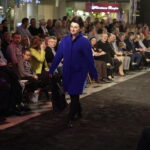 08.10.2016 Kielce. Wieczór Modnych Filantropów. Pokaz mody i licytacje w Galerii Korona. / Jarosław Kubalski / Radio Kielce