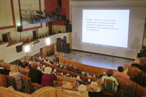 10.10.2016 Kielce. Inauguracja Roku Akademickiego Uniwersytetu Trzeciego Wieku w WDK. / Jarosław Kubalski / Radio Kielce