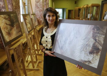 18.10.2016 Kielce. Wystawa "Człowiek i jego sztuka" w WDK. / Jarosław Kubalski / Radio Kielce