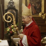 19.10.2016 Kielce. Uroczystości w 32 rocznice męczeńskiej śmierci ks. Jerzego Popiełuszki. Mszę odprawił biskup Kazimierz Ryczan. / Jarosław Kubalski / Radio Kielce