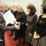 20.10.2016 Kielce. Nauczyciele otrzymują awansy zawodowe. / Jarosław Kubalski / Radio Kielce