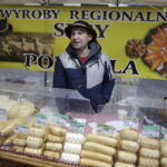 21.10.2016 Kielce. Jarmark na ulicy Sienkiewicza. / Jarosław Kubalski / Radio Kielce