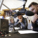 23.10.2016 Kielce. Zespół "Łzy" nagrał w Radiu Kielce spot charytatywny dla Dawida Szpaka. / Jarosław Kubalski / Radio Kielce