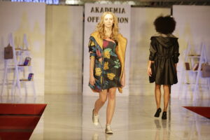 Kielce. Akademia Off Fashion. Pokaz mody w Galerii Echo (23 października 2016 r.) / Jarosław Kubalski / Radio Kielce