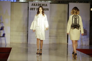 Kielce. Akademia Off Fashion. Pokaz mody w Galerii Echo (23 października 2016 r.) / Jarosław Kubalski / Radio Kielce