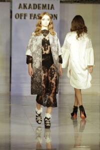 Kielce. Akademia Off Fashion. Pokaz mody w Galerii Echo (23 października 2016 r.) / Jarosław Kubalski / Radio Kielce