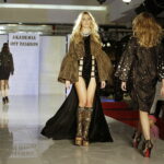 Kielce. Akademia Off Fashion. Pokaz mody w Galerii Echo (23 października 2016 r.) / Jarosław Kubalski / Radio Kielce