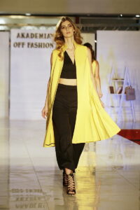 Kielce. Akademia Off Fashion. Pokaz mody w Galerii Echo (23 października 2016 r.) / Jarosław Kubalski / Radio Kielce