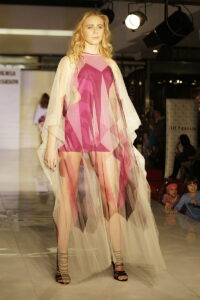 Kielce. Akademia Off Fashion. Pokaz mody w Galerii Echo (23 października 2016 r.) / Jarosław Kubalski / Radio Kielce