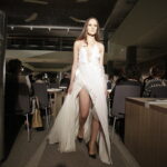 24.10.2016 Kielce. Akademia Off Fashion. Pokaz mody w bibliotece UJK. / Jarosław Kubalski / Radio Kielce