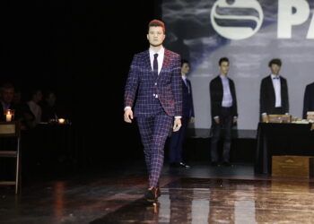 25.10.2016 Kielce. Akademia Off Fashion.  Moda męska. / Jarosław Kubalski / Radio Kielce