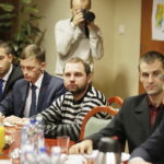 27.10.2016 Kielce. Wojewoda, rolnicy, przedstawiciele ARiMR, ARR i posłowie rozmawiają o sytuacji świętokrzyskich rolników. / Jarosław Kubalski / Radio Kielce