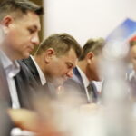 27.10.2016 Kielce. Wojewoda, rolnicy, przedstawiciele ARiMR, ARR i posłowie rozmawiają o sytuacji świętokrzyskich rolników. / Jarosław Kubalski / Radio Kielce